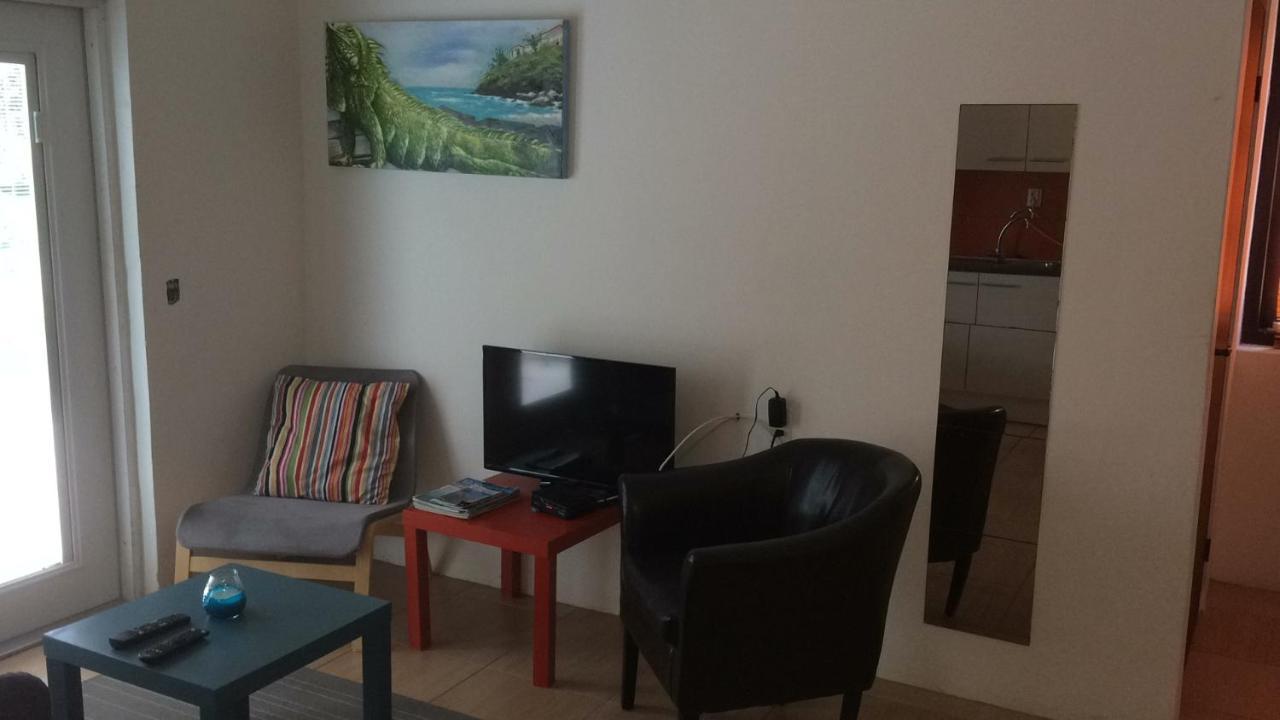 Advantage Apartments Curacao Willemstad Esterno foto