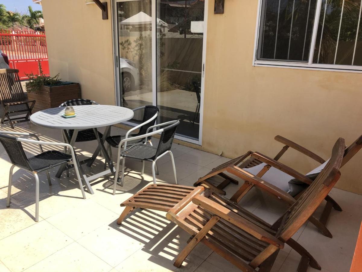 Advantage Apartments Curacao Willemstad Esterno foto