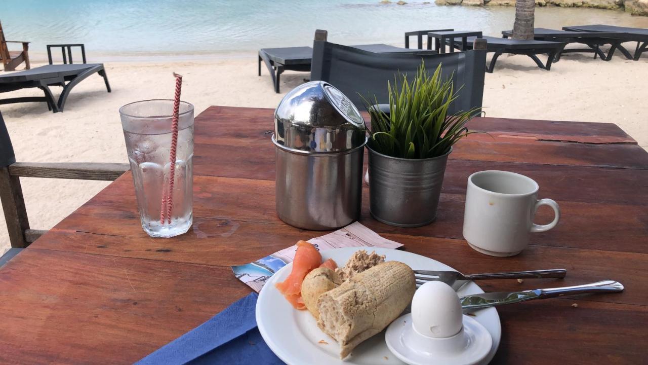 Advantage Apartments Curacao Willemstad Esterno foto