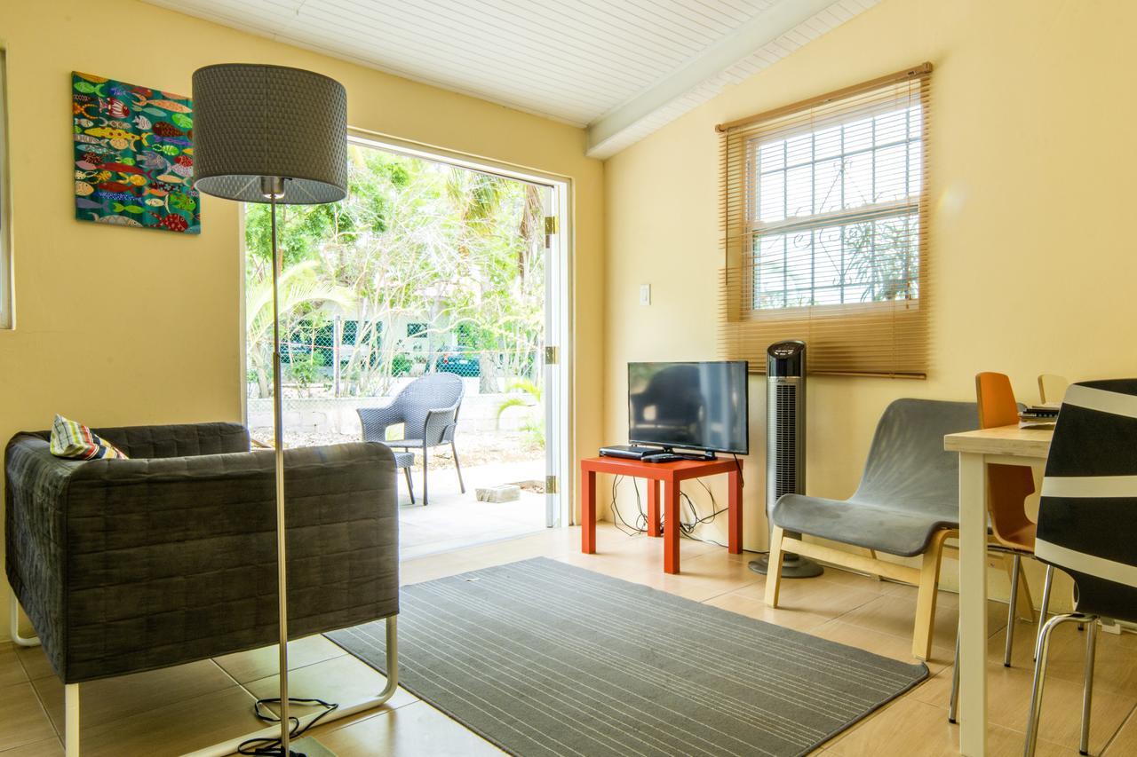 Advantage Apartments Curacao Willemstad Esterno foto